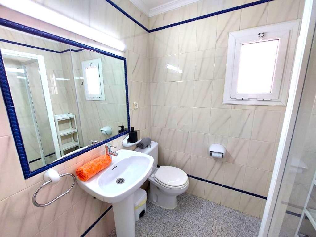 Sol Centro Apartment B Севилья Экстерьер фото